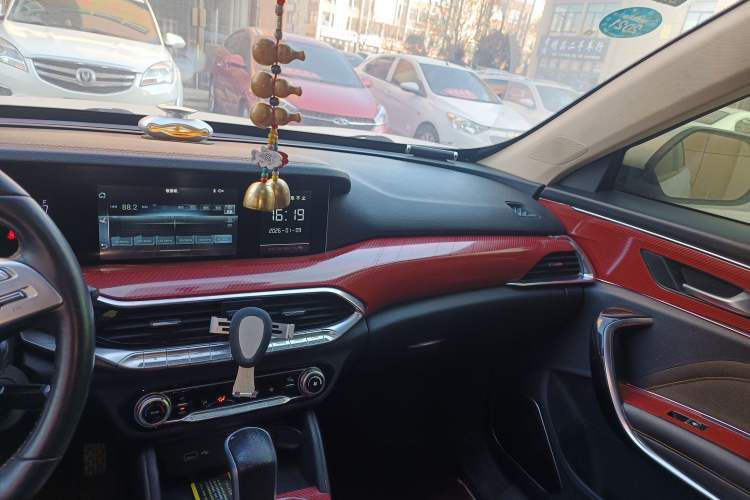 Used Bestune T77 2019 230 TID Automatic Comfort Version China V Emission Standard
