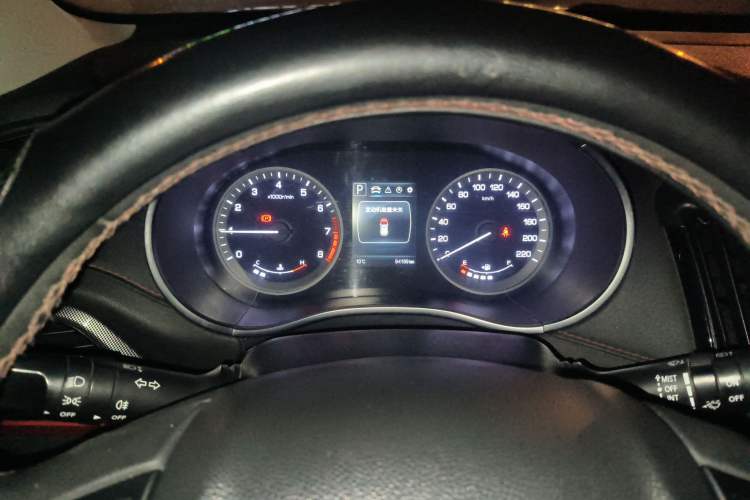 Used Changan CS55 2018 1.5T Automatic Colorful Edition China V Standard
