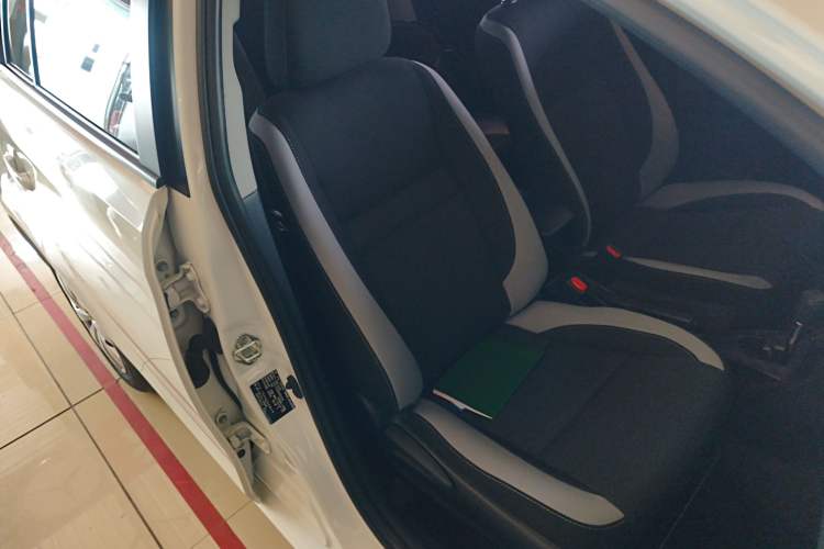 Used Toyota YARiS L Zhi Xian 2022 1.5L CVT Leading PLUS Edition