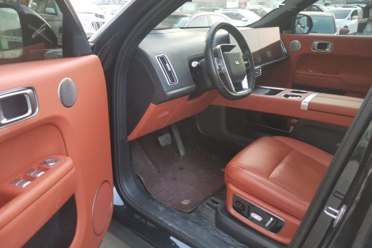 Used Li Auto L9 2022 Max model
