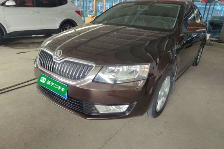 Used Skoda Octavia 2015 1.6L Automatic Yijie Edition
