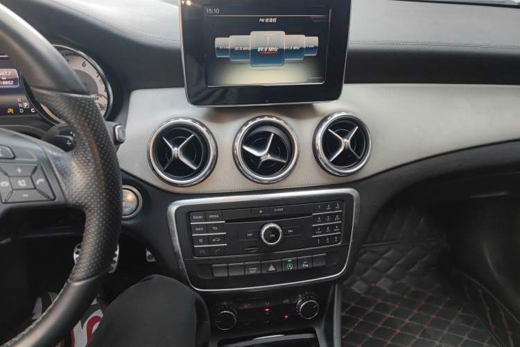 Used Mercedes-Benz GLA 2016 GLA 200 Fashion Model