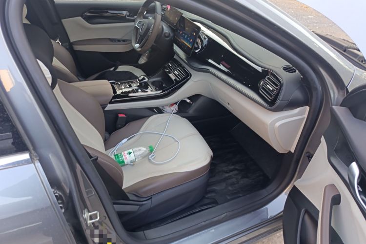 Used BYD Qin PLUS 2024 HONOR Edition DM-i 55KM Leading Model
