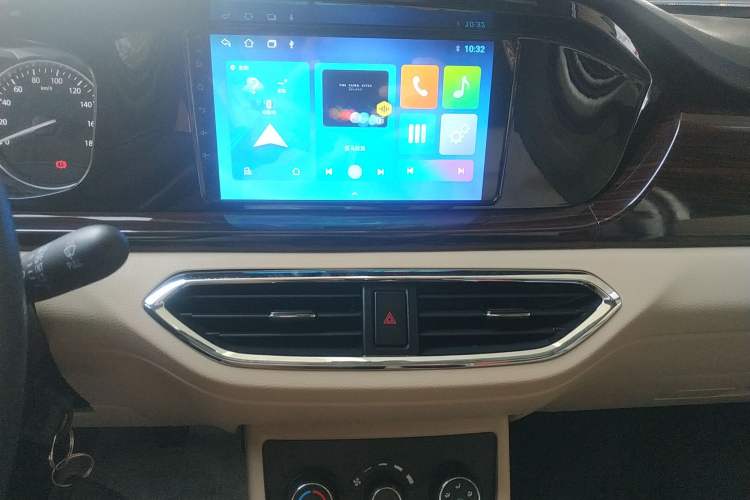 Used Kuayue Kuayue Xing V7 2022 1.6L Gasoline Luxury Model 2-Door Dual-Swing Doors DAM16KR
