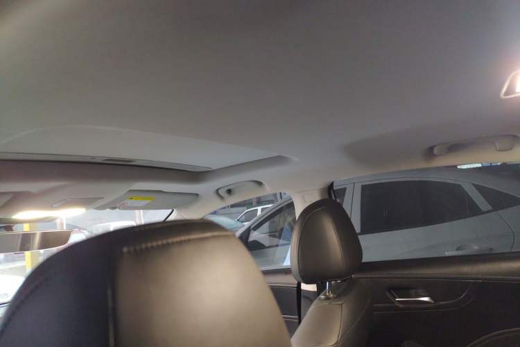 Used Roewe i5 2023 1.5L CVT Luxury Edition