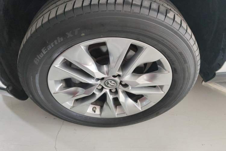 Used Toyota Wildlander 2022 2.0L CVT 4x4 Luxury PLUS Edition