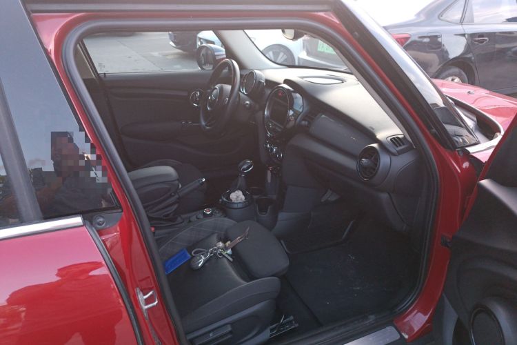 Used  MINI 2016 1.5T COOPER Five-Door Edition
