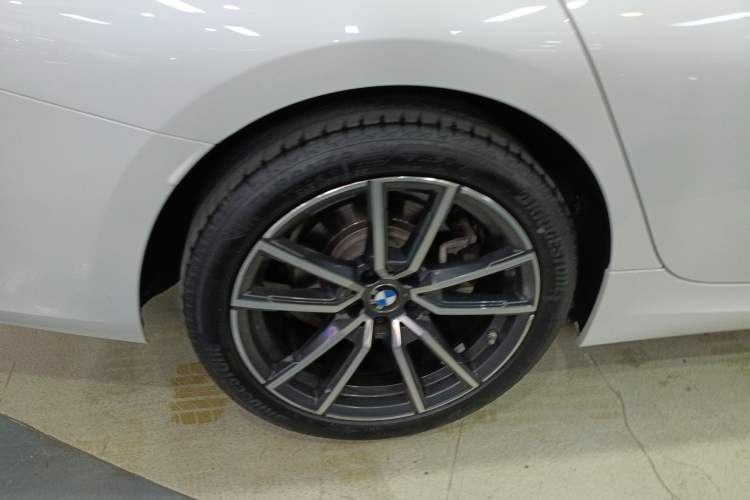 Used BMW 3 Series 2024 325Li M Sport Package