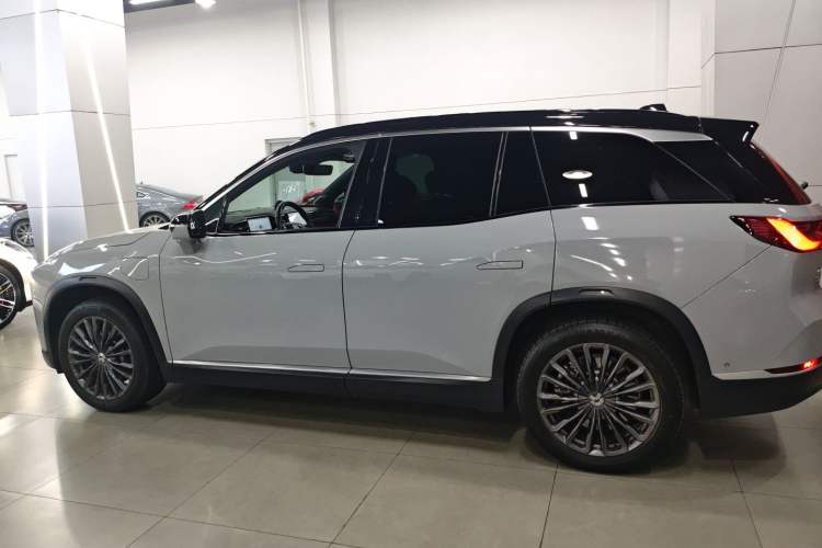 Used Nio ES8 2020 580 km Range Six-Seater Version
