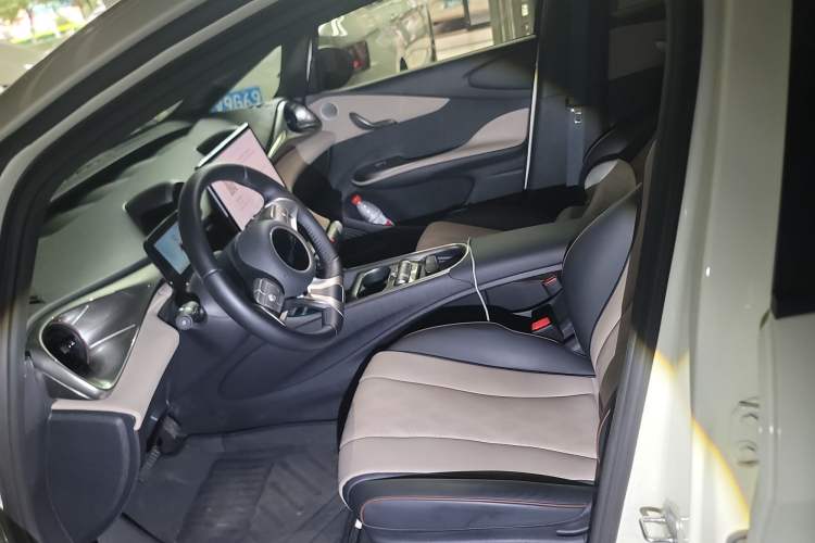 Used BYD Dolphin 2023 420 km Fashion Edition
