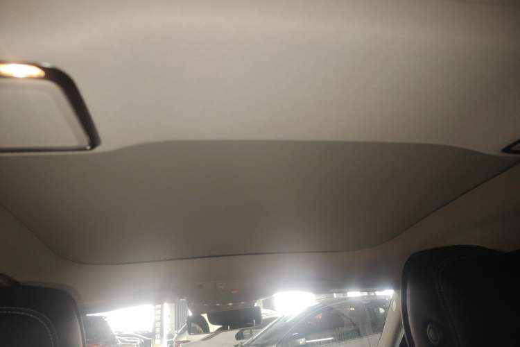 Used Mercedes-Benz E-Class 2016 E 300 L Luxury Model