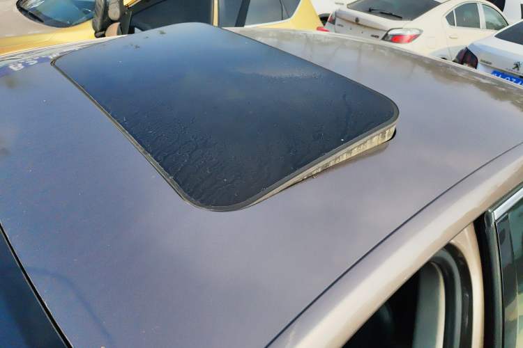 Used Volkswagen Magotan 2015 1.8TSI Luxury Model
