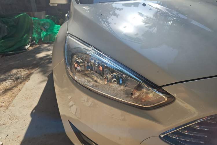 Used Ford Focus 2015 Sedan EcoBoost 180 Automatic Elite Model
