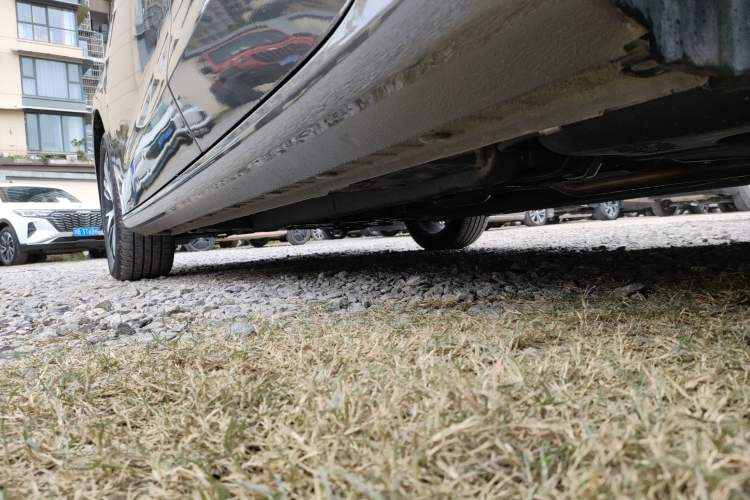 Used Geely Auto Emgrand 2025 4th Generation 1.5L Manual – Dragon Edition
