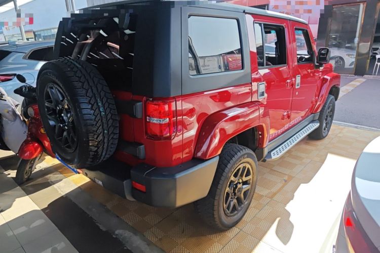 Used  BJ40 2017 40L 2.3T Automatic All-Wheel Drive Ring of the Tower Champion Edition
