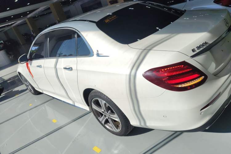 Used Mercedes-Benz E-Class 2018 Facelift E 200 L Sport Edition
