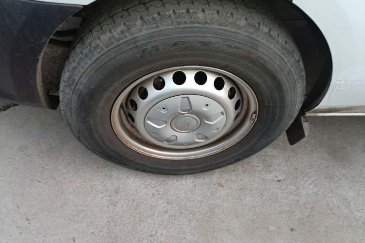 Used Ford Transit 2023 2.0T Diesel Automatic Multi-Function Commercial Vehicle Short Wheelbase Low Roof 5/6 Seats