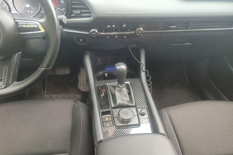 Used Mazda Mazda 3 Axela 2021 2.0L Automatic ZhiXuan Edition
