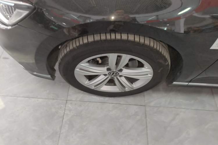 Used Volkswagen Magotan 2025 Zhongxiang Version 280TSI DSG Comfort Edition