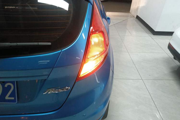 Used Ford Fiesta 2013 Hatchback 1.5L Automatic Fashion Edition