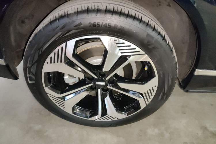 Used Wey Lanshan 2025 Four-Wheel Drive Max