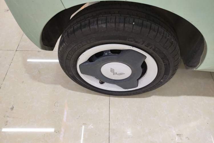 Used Wuling Hongguang MINIEV 2022 Macaron Premium Model – Lithium Iron Phosphate
