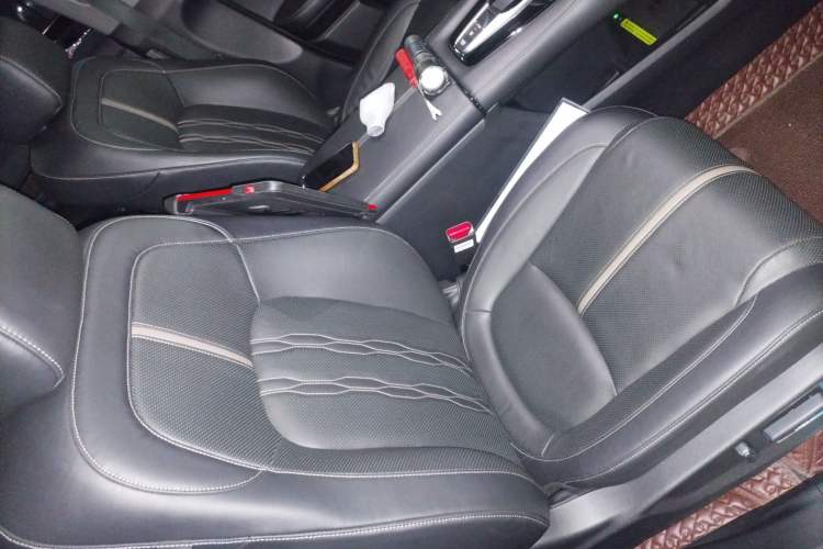 Used Honda UR-V 2020 240TURBO Two-Wheel Drive Zhiyue Version
