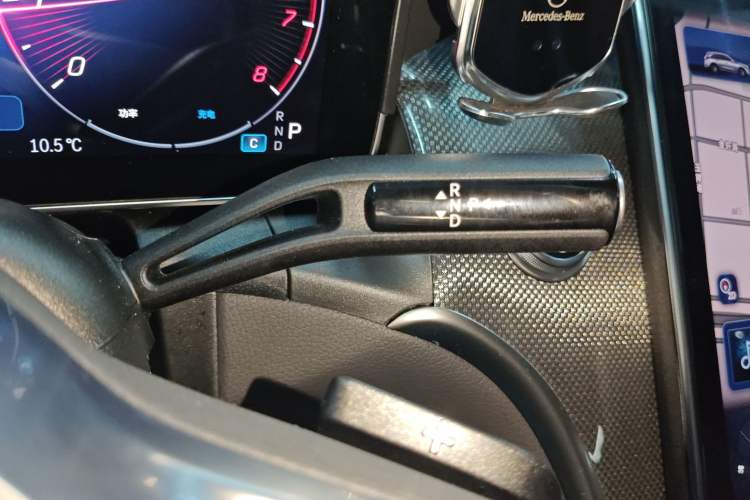 Used Mercedes-Benz GLC 2025 GLC 260 L 4MATIC Dynamic Edition
