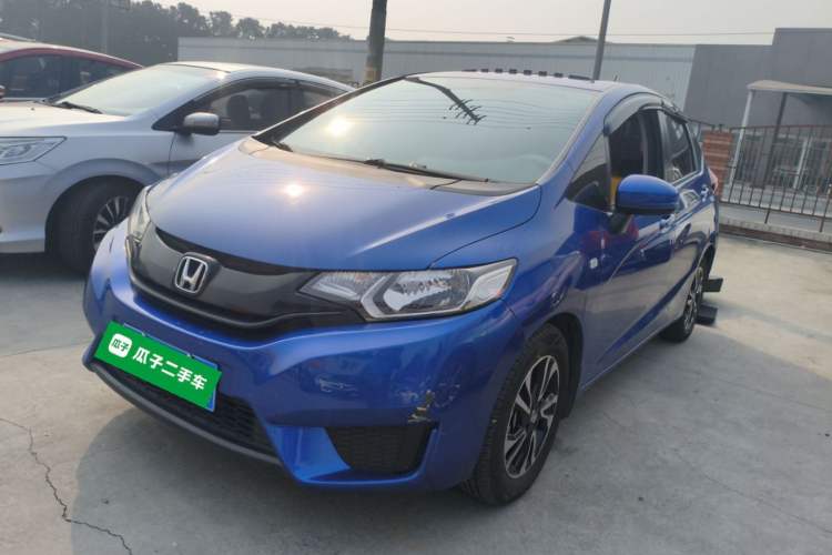 Used Honda Fit 2016 1.5L LXS CVT Comfort Sunroof Version