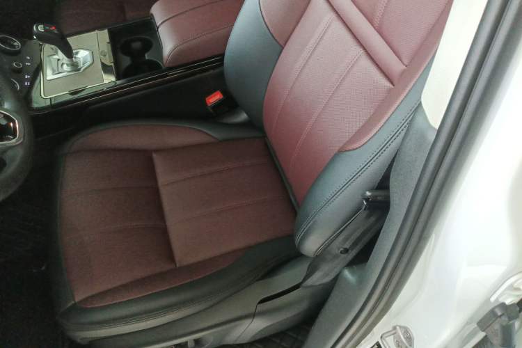 Used Land Rover Range Rover Evoque 2022 Aurora L 249 PS R-Dynamic Luxury Edition