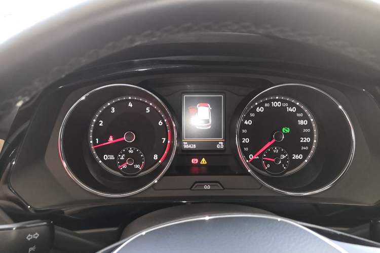 Used Volkswagen Tiguan L 2017 330TSI Automatic Two-Wheel Drive Luxury Edition
