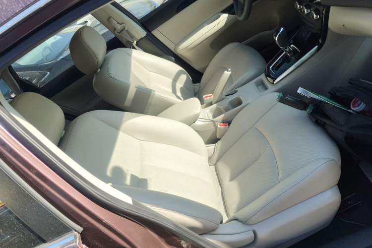 Used Nissan Sylphy 2019 1.6XV CVT Smart Connect Luxury Edition China VI Standard