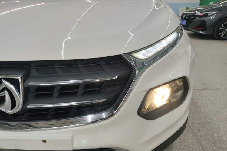 Used Baojun 510 2017 1.5L Automatic Fashion Model
