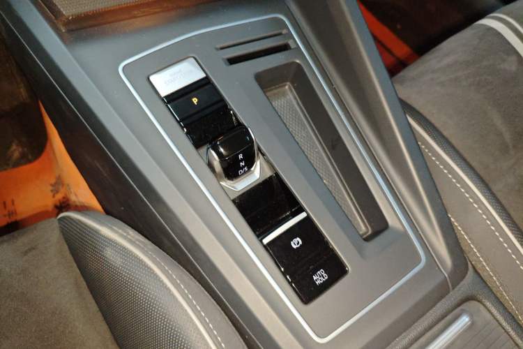 Used Volkswagen Golf 2023 280TSI DSG R-Line Lite
