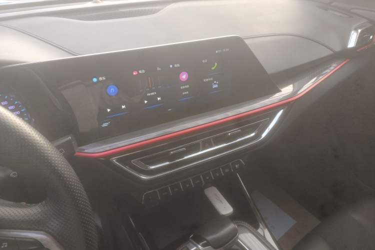 Used Oshan X5 2021 Revised Version 1.5T DCT Luxury Edition
