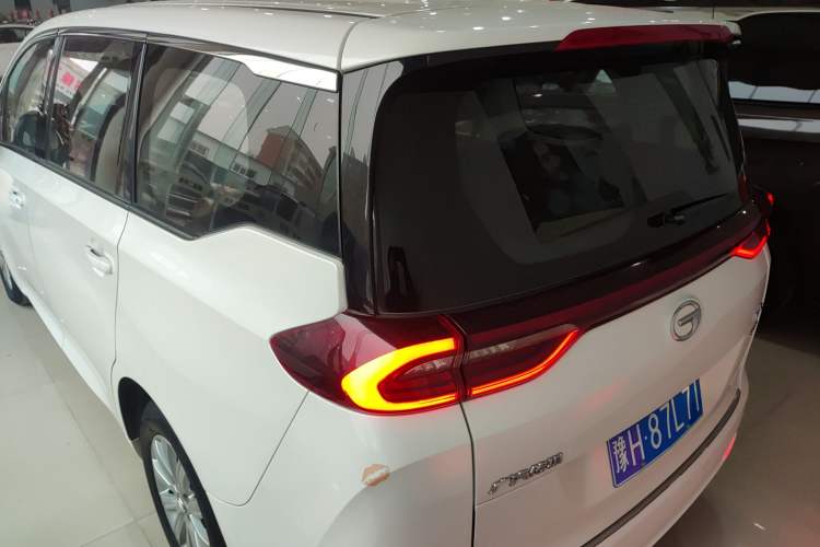 Used GAC Trumpchi M6 2021 270T DCT Luxury Edition (7 Seats)
