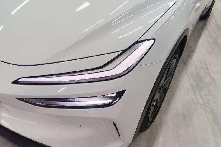 Used ONVO L60 2024 60 kWh Rear-Drive Version
