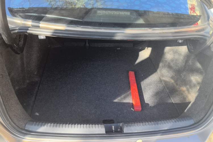 Used Volkswagen Sagitar 2014 1.6L Automatic Comfort Model