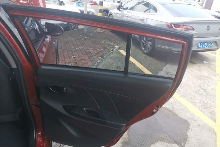 Used Toyota YARiS L 2020 X-Trail X 1.5L CVT Leading Edition
