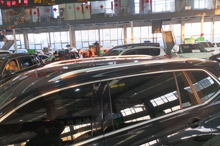 Used Volkswagen Tiguan L 2017 330TSI Automatic Two-Wheel Drive Luxury Edition