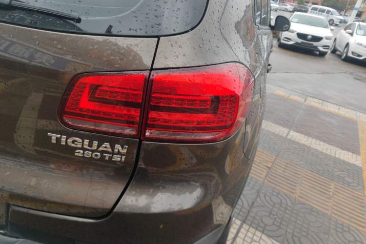 Used Volkswagen Tiguan 2016 280TSI Automatic Two-Wheel Drive Silk Road Comfort Edition
