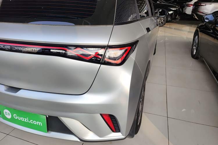 Used BYD Dolphin 2021 405 km Free Version