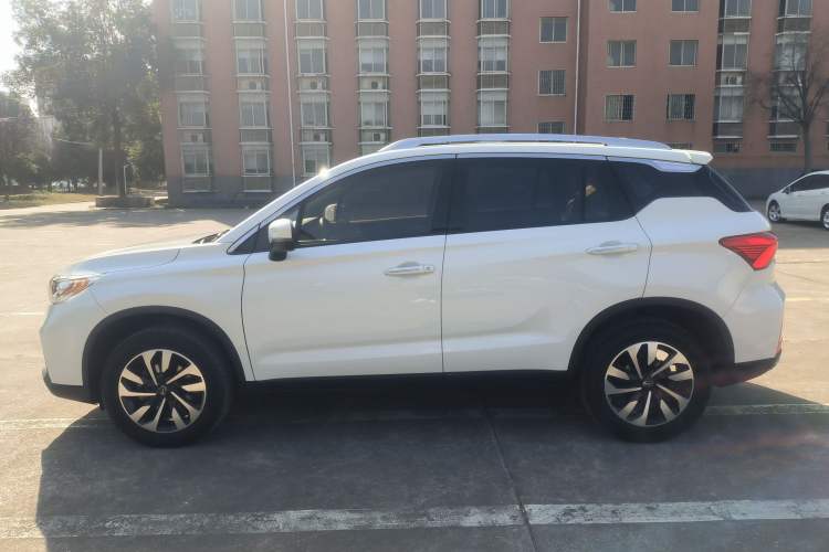 Used GAC Trumpchi GS4 2019 270T Manual Two-Wheel-Drive Elite Edition
