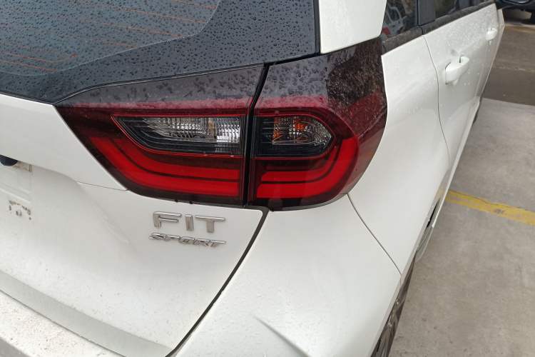 Used Honda Fit 2021 1.5L CVT Trendy Sports Edition
