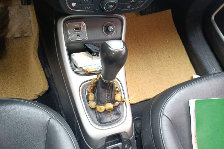 Used Jeep Compass 2017 200T Automatic Family Edition
