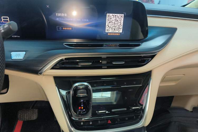 Used Buick GL8 2023 ES Lu Zun Deluxe Model
