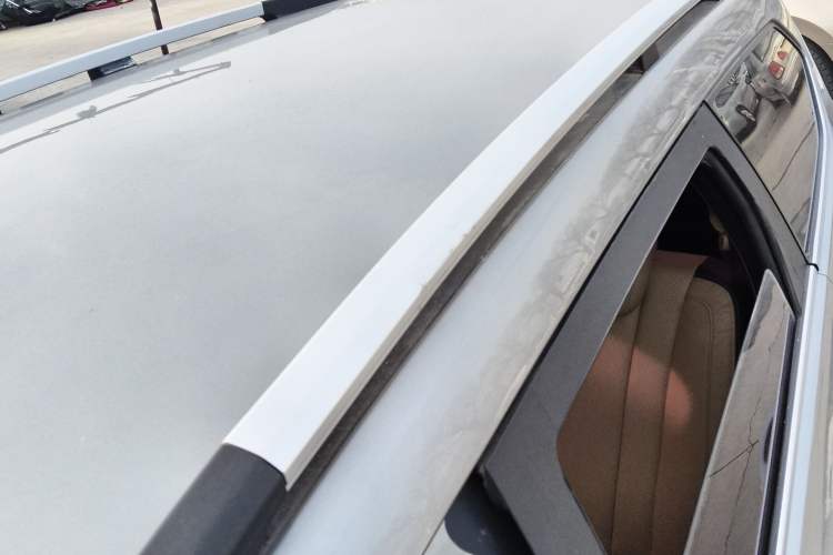 Used Baojun 310W 2017 1.5L Manual Fashion Model China V
