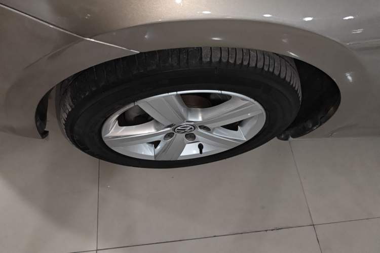 Used Volkswagen Golf 2017 230TSI Automatic Comfort Edition – Celebrating Milestone of One Million Units
