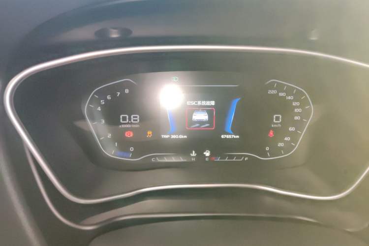 Used Geely Auto Vision X6 2020 1.4T Manual Comfort Model
