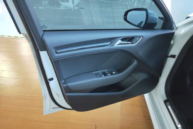 Used Audi A3 2020 Limousine 35 TFSI Fashion Edition China VI Emission Standard